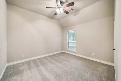 18638 Roslyn Springs Drive, Spring, TX 77388 - Photo 33