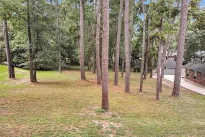 13997 Challenger Drive, Willis, TX 77318 - Photo 43