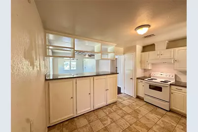 5222 Avenue O, Galveston, TX 77551 - Photo 7