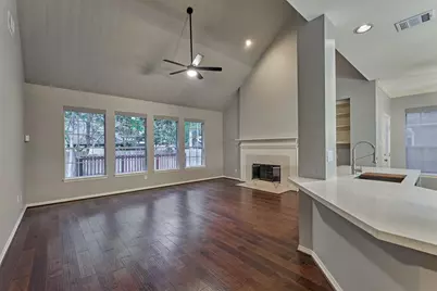 151 Bristol Bend Circle, The Woodlands, TX 77382 - Photo 15