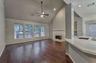 151 Bristol Bend Cir, The Woodlands, TX 77382 - Photo 15