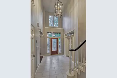 151 Bristol Bend Circle, The Woodlands, TX 77382 - Photo 9