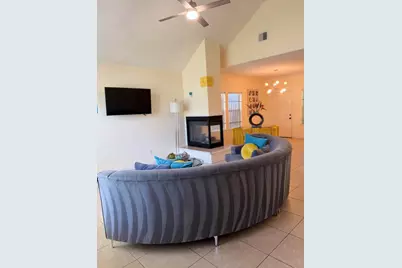 2215 Nettleton Street, Houston, TX 77004 - Photo 3