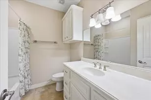 207 Heartfield Ln, Anahuac, TX 77514 - Photo 25