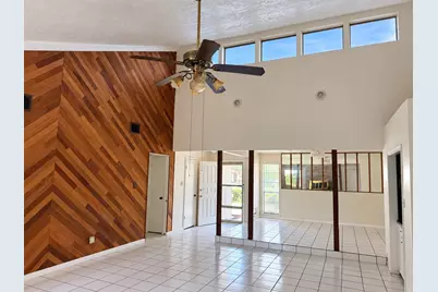 10434 Carlow Lane, La Porte, TX 77571 - Photo 5