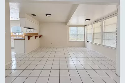 10434 Carlow Lane, La Porte, TX 77571 - Photo 9