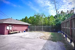 1825 W Little York Rd, Houston, TX 77091 - Photo 17