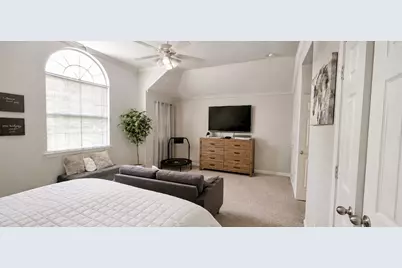 42 E Burberry Circle, The Woodlands, TX 77384 - Photo 13