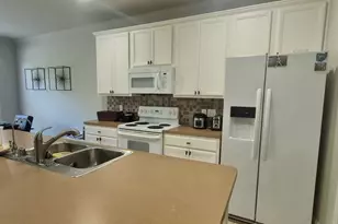 42 E Burberry Cir, The Woodlands, TX 77384 - Photo 7