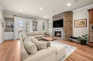 821 Lester St, Houston, TX 77007 - Photo 11