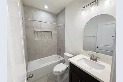 527 Autumn Lane, Livingston, TX 77351 - Photo 9