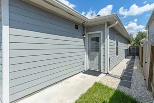 24751 Russet Bluff Trl, Houston, TX 77336 - Photo 29