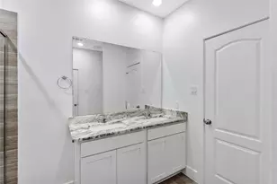 24751 Russet Bluff Trl, Houston, TX 77336 - Photo 25