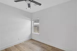 24751 Russet Bluff Trl, Houston, TX 77336 - Photo 19
