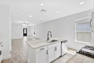 24751 Russet Bluff Trl, Houston, TX 77336 - Photo 9