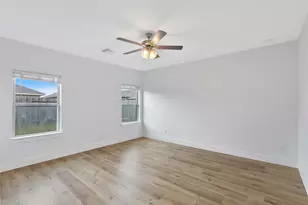24751 Russet Bluff Trl, Houston, TX 77336 - Photo 23