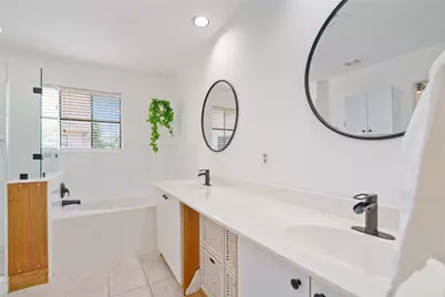 939 Colorado #20, Houston, TX 77007 - Photo 23