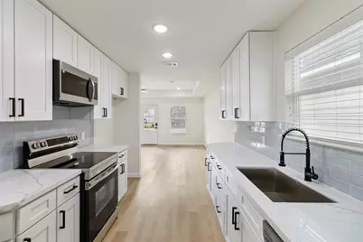 4107 Coon Street, Bacliff, TX 77518 - Photo 5