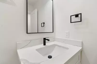 4107 Coon Street, Bacliff, TX 77518 - Photo 9