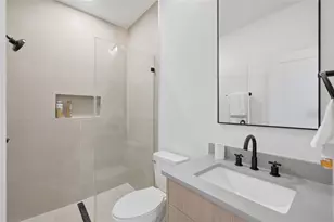 5505 Hershe St, Houston, TX 77020 - Photo 13