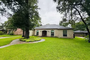 2123 Lakeville Dr, Houston, TX 77339 - Photo 3