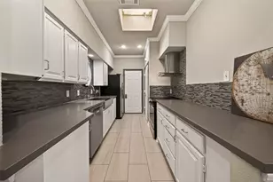 4024 Breakwood Dr, Houston, TX 77025 - Photo 11