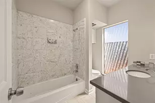 4024 Breakwood Dr, Houston, TX 77025 - Photo 21