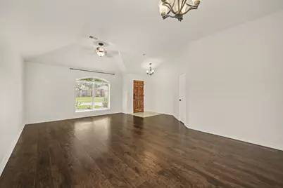 16114 N Lakestone Drive, Tomball, TX 77377 - Photo 9