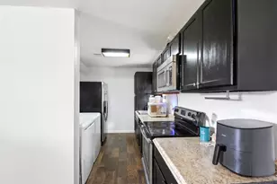 9326 Montgomery Ln, La Porte, TX 77571 - Photo 15