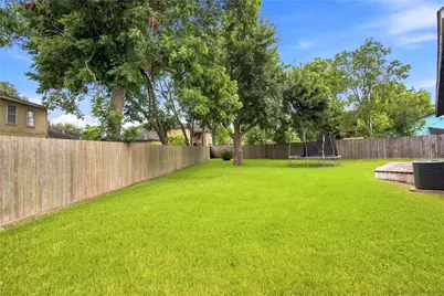 9326 Montgomery Lane, La Porte, TX 77571 - Photo 31