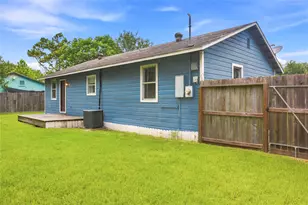 9326 Montgomery Ln, La Porte, TX 77571 - Photo 31