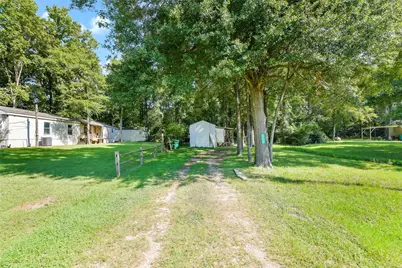 12755 Paradise View Court, Willis, TX 77318 - Photo 15