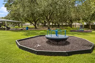 302 Forest Hills Dr, League City, TX 77573 - Photo 31