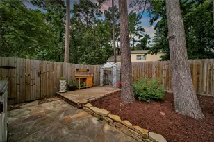 25 Berry Blossom Dr, The Woodlands, TX 77380 - Photo 43