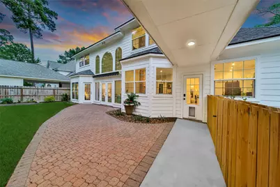 25 Berry Blossom Drive, The Woodlands, TX 77380 - Photo 37