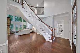 25 Berry Blossom Dr, The Woodlands, TX 77380 - Photo 5