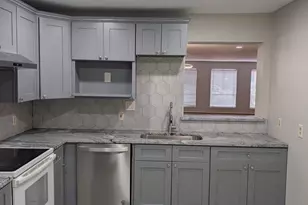 3258 Continental Dr, Missouri City, TX 77459 - Photo 9