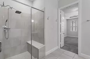 11811 St Augustine Dr, Mont Belvieu, TX 77535 - Photo 31