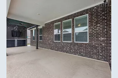 11811 St Augustine Drive, Mont Belvieu, TX 77535 - Photo 9