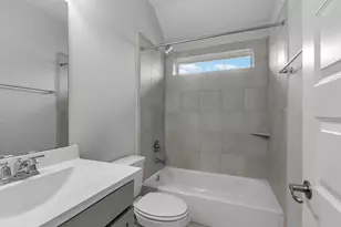 11811 St Augustine Dr, Mont Belvieu, TX 77535 - Photo 37