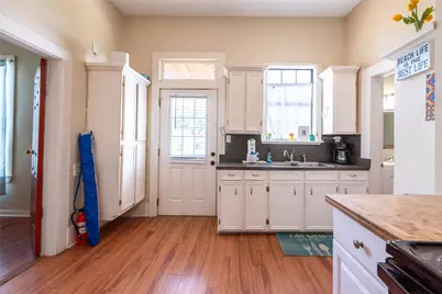 1224 Avenue L, Galveston, TX 77550 - Photo 17
