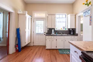 1224 Avenue L, Galveston, TX 77550 - Photo 17