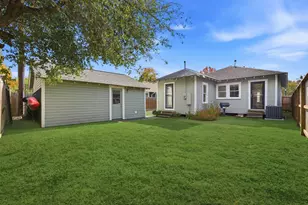 1015 E 14th St, Houston, TX 77009 - Photo 29