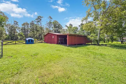 20420 Plaza Circle, Crosby, TX 77532 - Photo 33