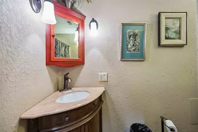 20420 Plaza Circle, Crosby, TX 77532 - Photo 27