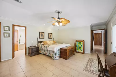 20420 Plaza Circle, Crosby, TX 77532 - Photo 17