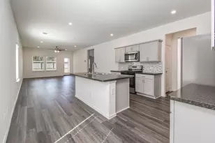 24219 Copperleaf Bay Ln, Spring, TX 77373 - Photo 5