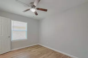 12210 Palmbeach St, Houston, TX 77034 - Photo 21