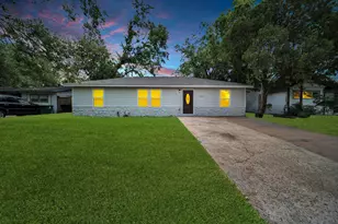 5822 Beldart St, Houston, TX 77033 - Photo 15