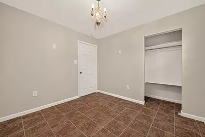 8402 Bascom Lane, Houston, TX 77080 - Photo 23